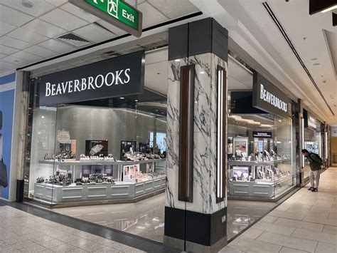 beaverbrooks uk opening times.